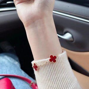 Four-leaf Clover Simple Red Necklace